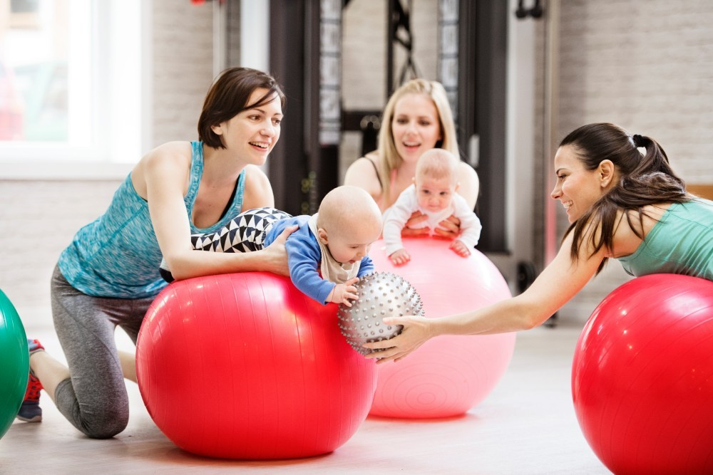 Esercizi post parto: workout per tornare in forma
